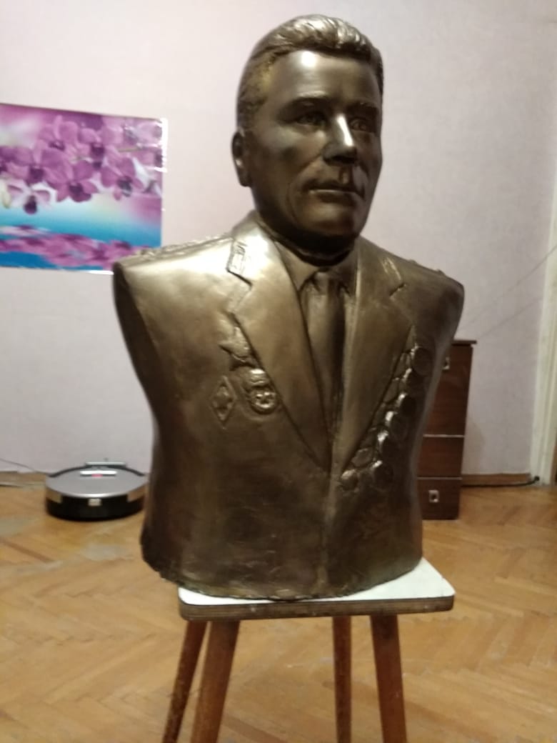 Бюст на заказ: Генерал-майор Г.М. Мерзляков