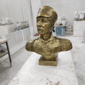 Бюст на заказ: П.С. Нахимов Бюст на заказ: П.С. Нахимов