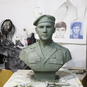 Бюст солдата, 6 рота Бюст солдата, 6 рота