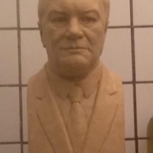 Бюст на заказ: Виктор Янукович Бюст на заказ: Виктор Янукович