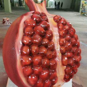 Скульптура из стеклопластика: Гранат Скульптура из стеклопластика: Гранат