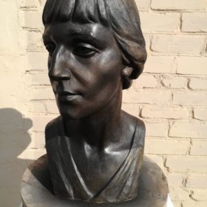 Бюст на заказ: Анна Ахматова Бюст на заказ: Анна Ахматова