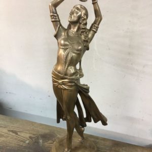 Бронзовая скульптура: Танцовщица Бронзовая скульптура: Танцовщица