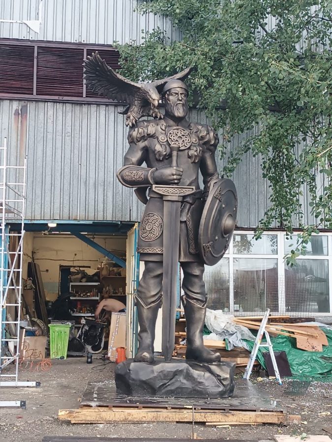 Скульптура: Русский богатырь Вольга (Волх)