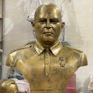 Бюст: Герой СССР Фатьянов Андрей Ефремович Бюст: Герой СССР Фатьянов Андрей Ефремович