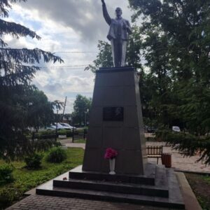 Скульптура: Владимир Ильич Ленин Скульптура: Владимир Ильич Ленин
