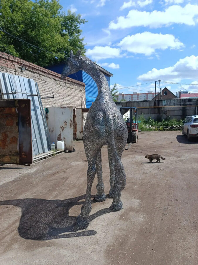 Портретный бюст: Девушка Портретный бюст: Девушка